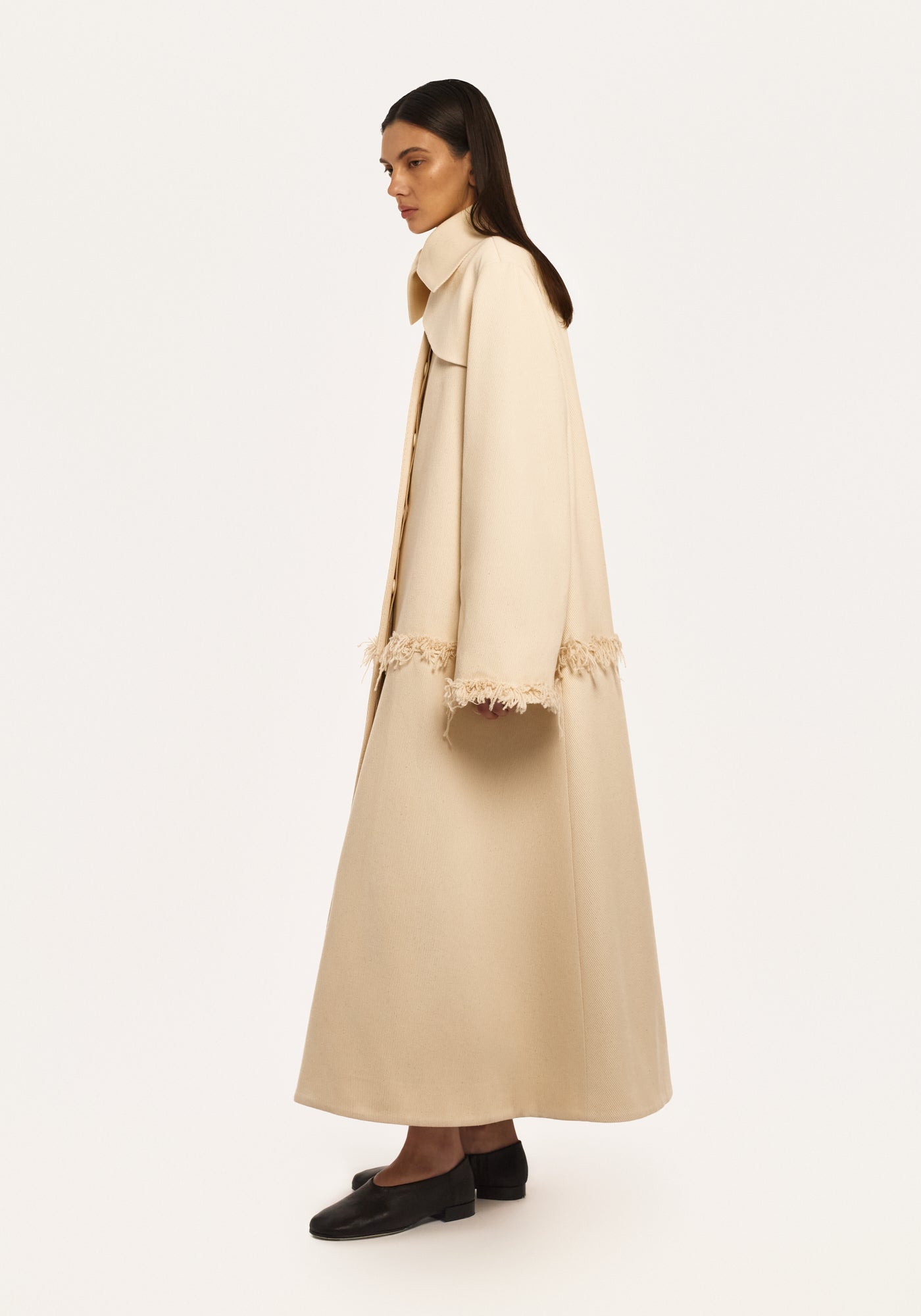 Cotton coat with craft embroidery