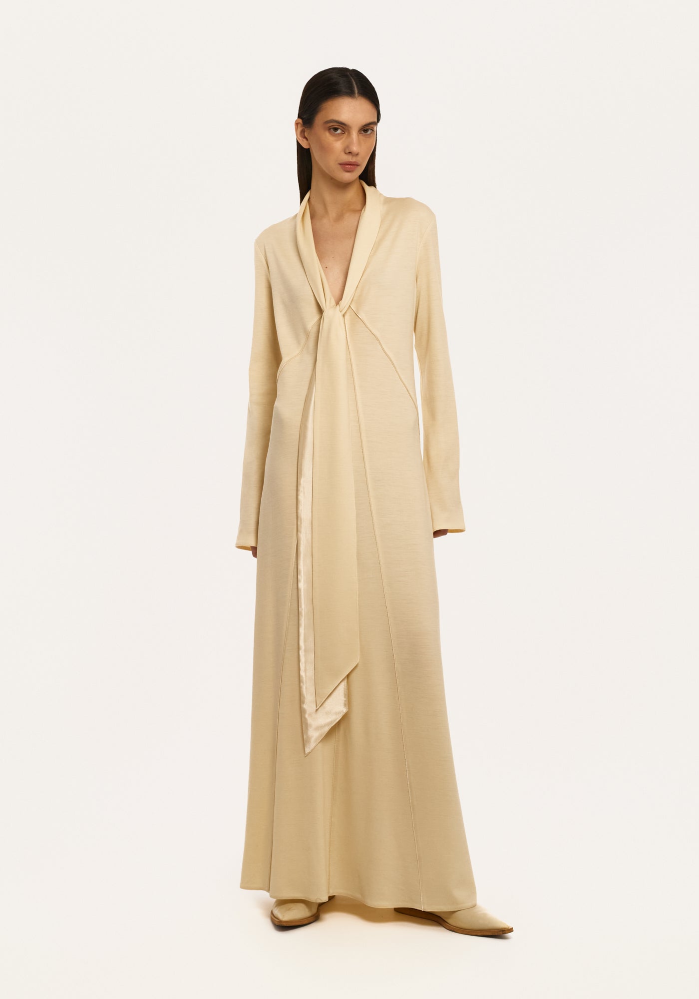 Vanilla knitted dress with silk