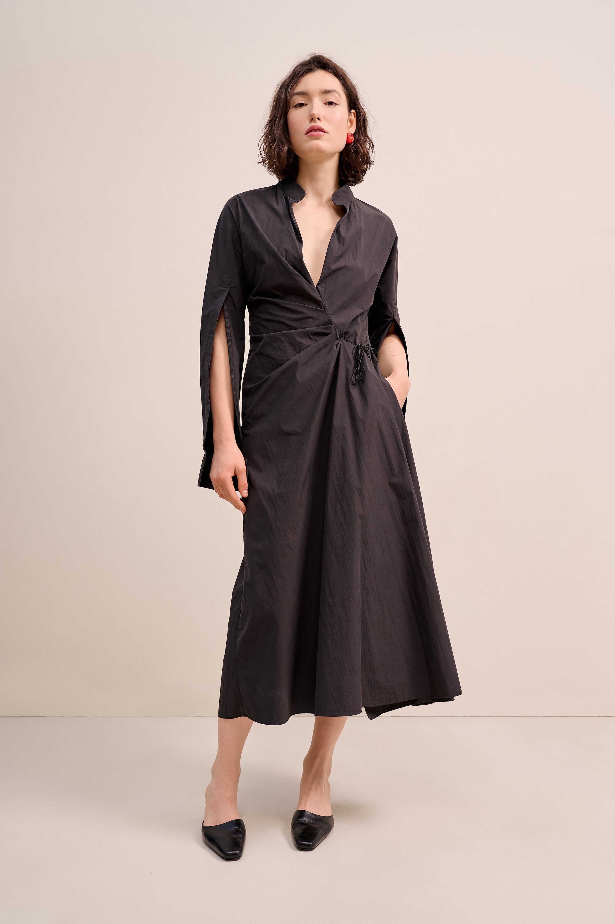 Black asymmetric dress-shirt