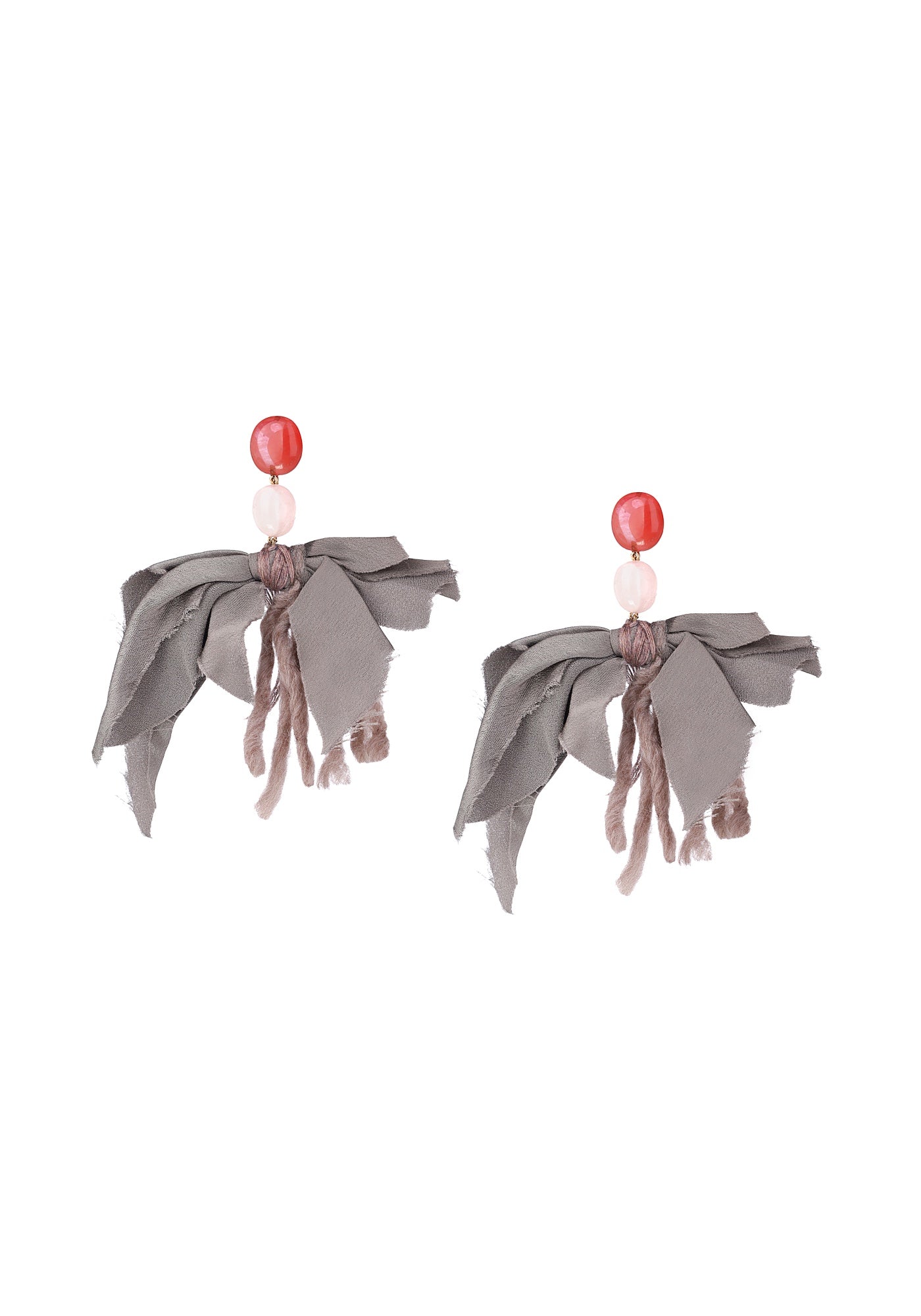 Grey earrings with quartz