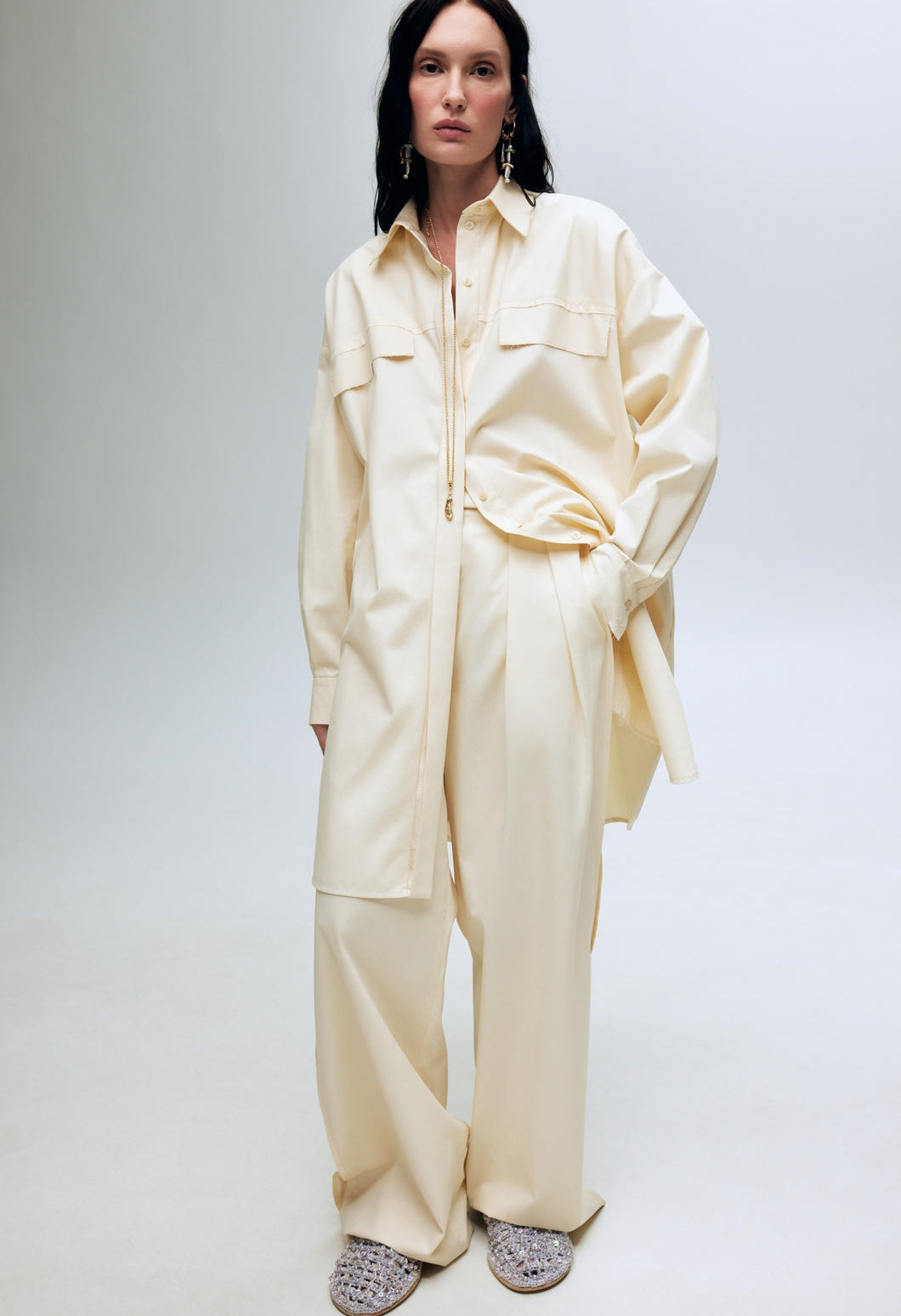 Lilac embroidered mules