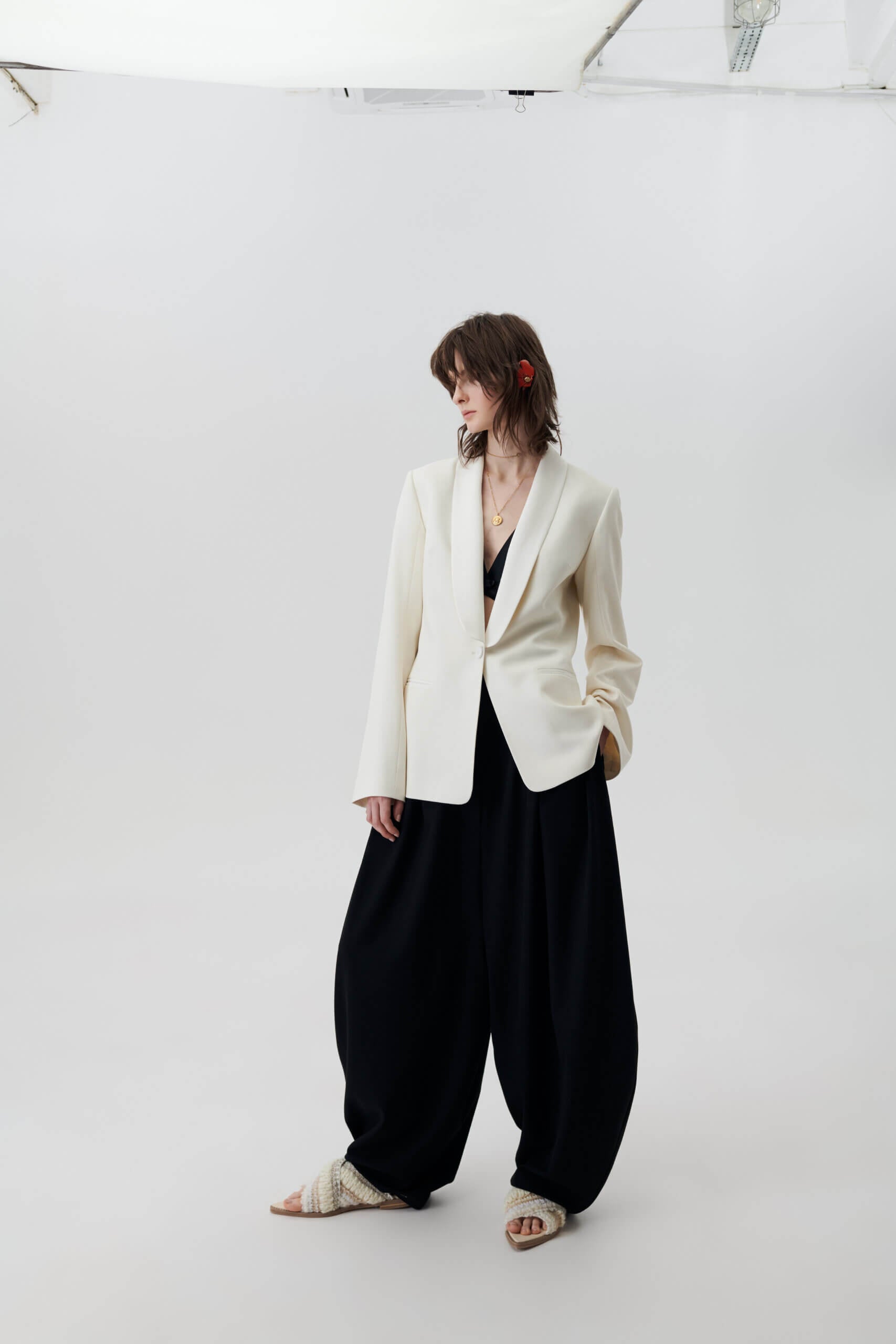 Black wide trousers