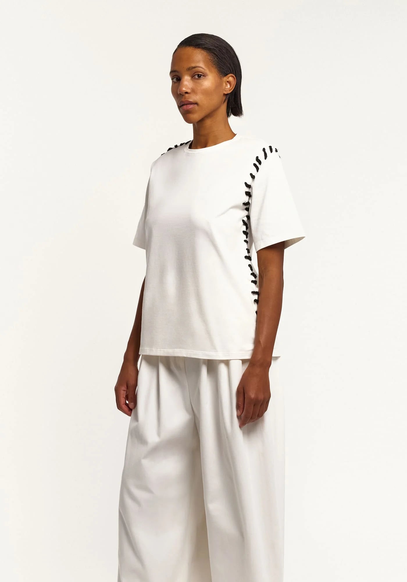 White t-shirt with seams