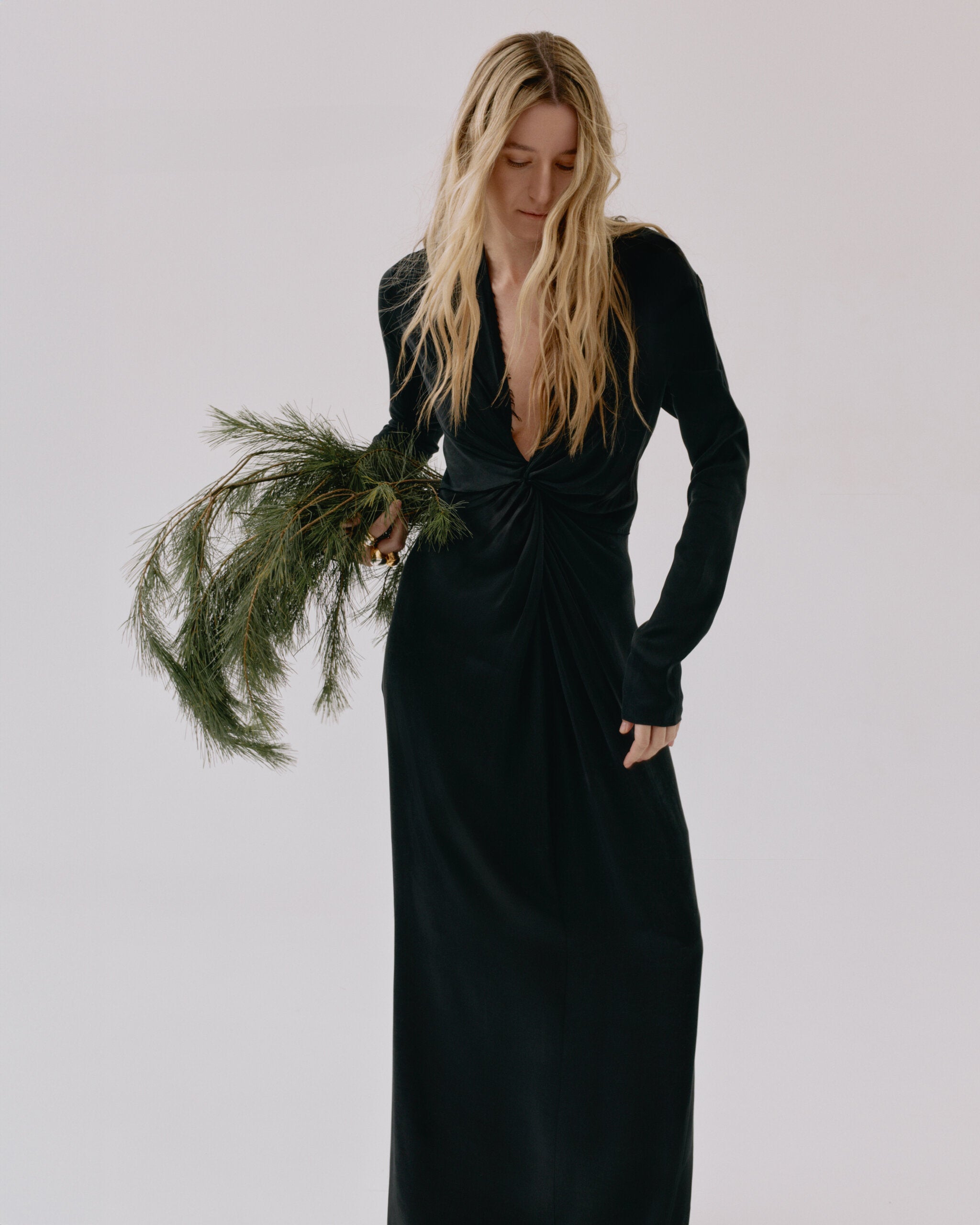 Twisted knot black maxi dress