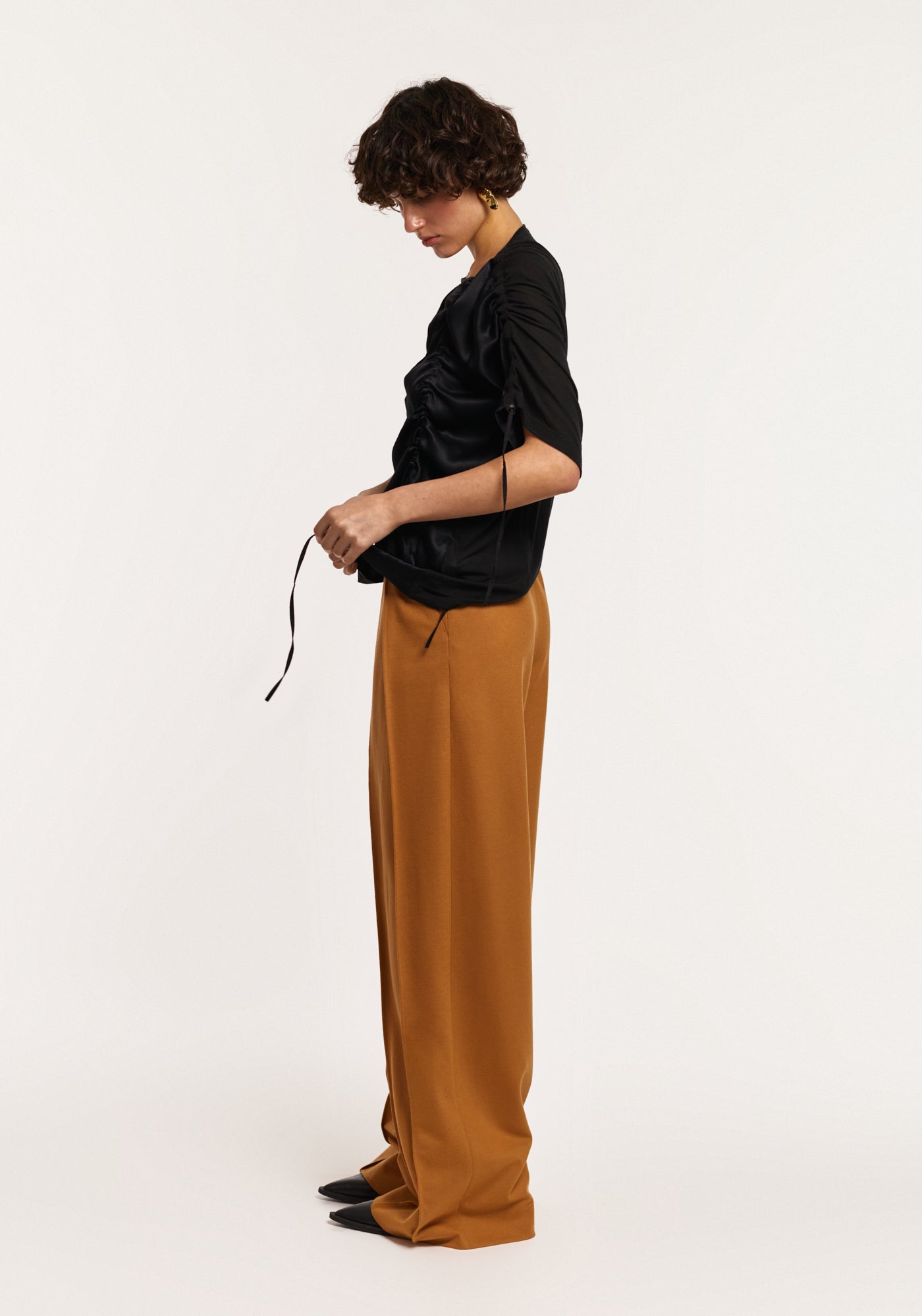 Wool ochre pants