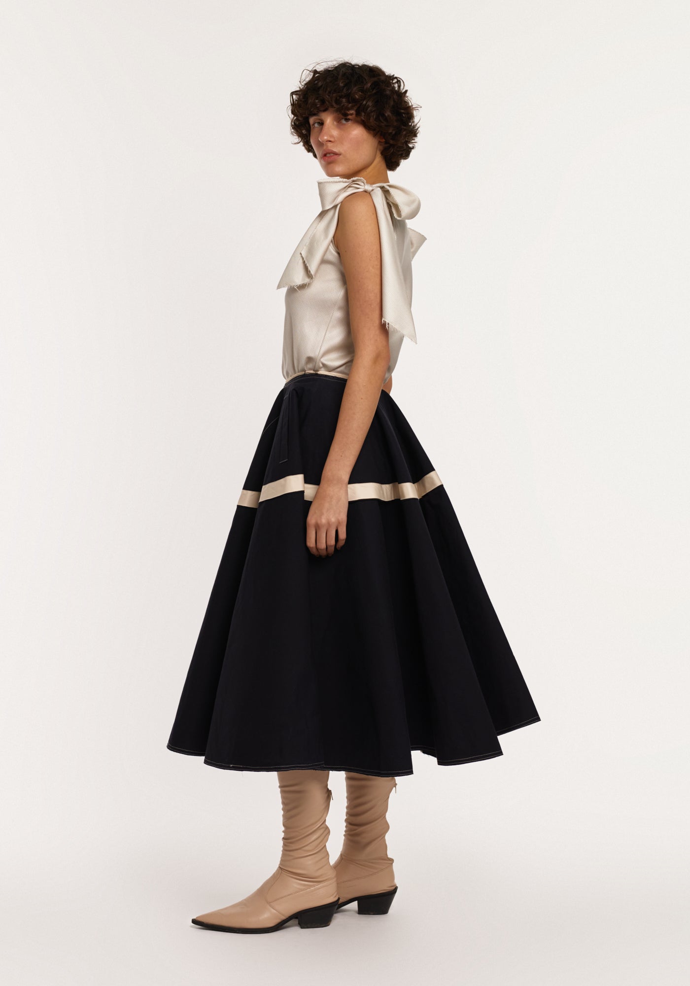 Black А-silhouette skirt