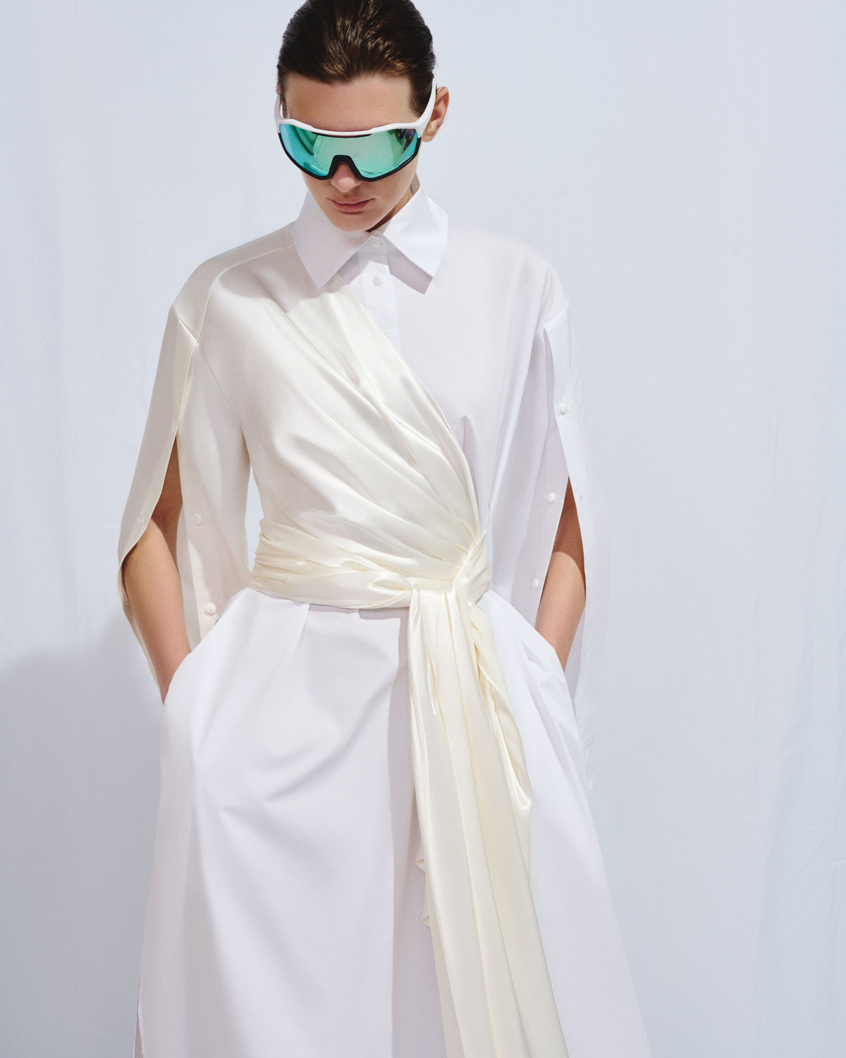 White transformer dress-shirt with silk