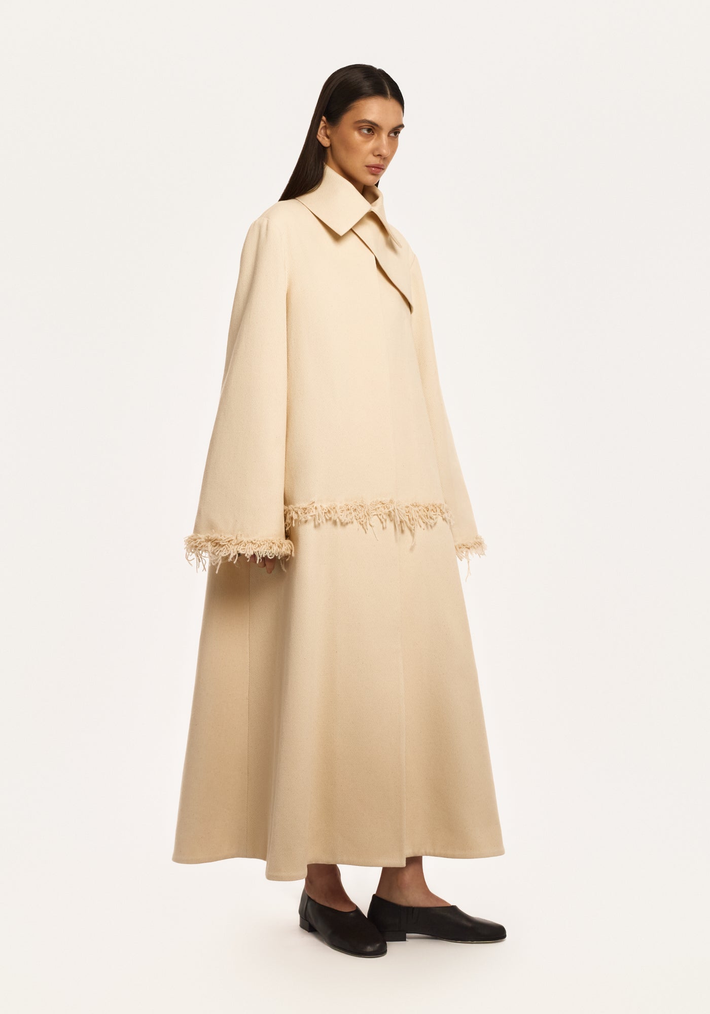 Cotton coat with craft embroidery