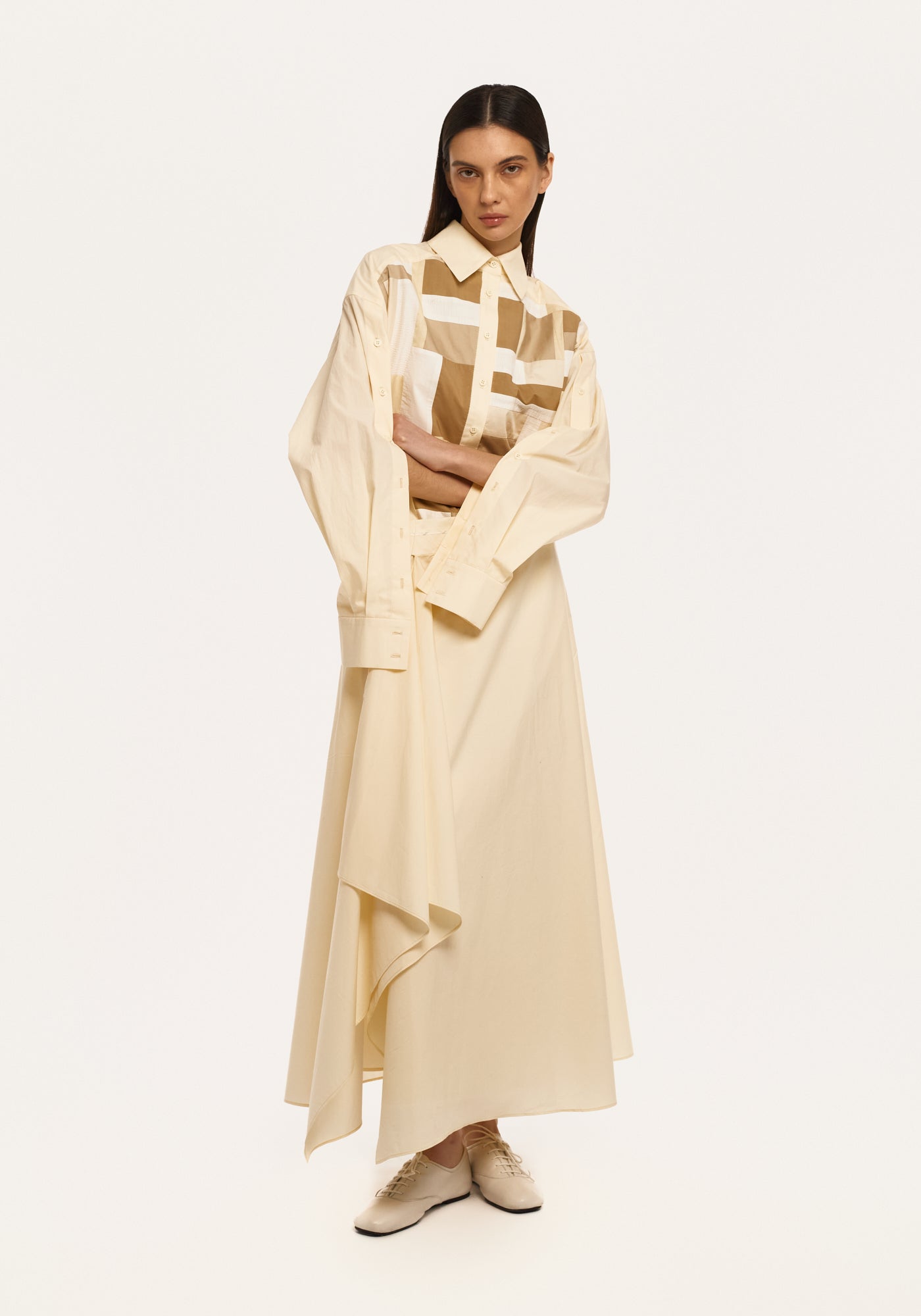 Vanilla dress with apron