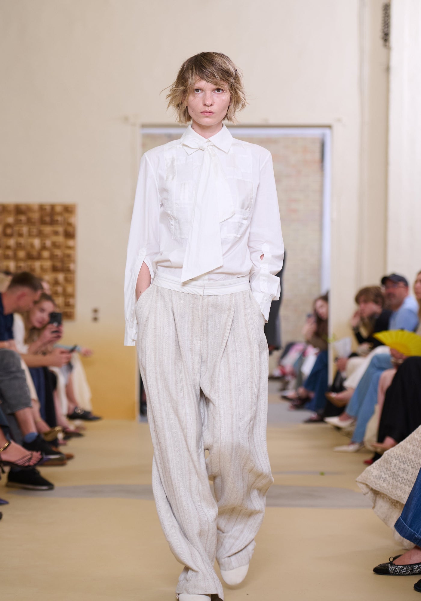 Grey-beige pants on the corsage belt